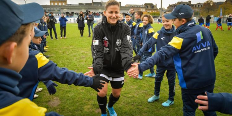 Petit-Bois stadium and big fight