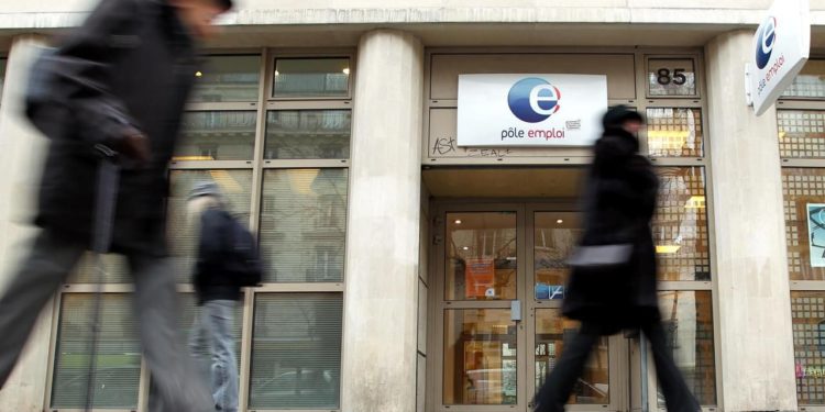 Recruitment in 2019: The sectors and trades that hire the most