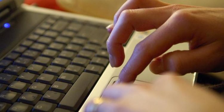 When robots will respond to job offers instead of candidates looking for a job …