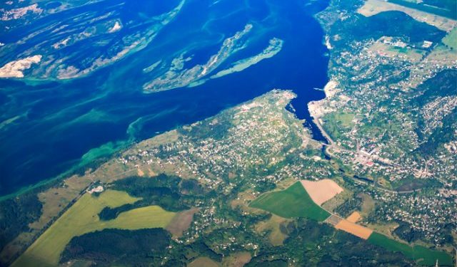 Fear of land reform in Ukraine, General News