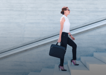 In 2018, the French job market continued to recover