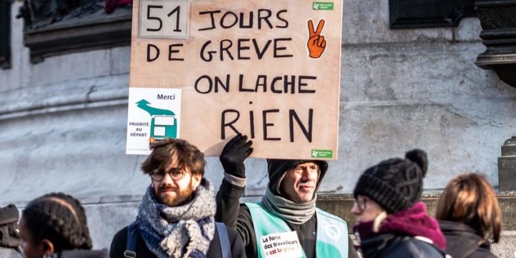 Reforming pensions invites to rethink the cult of work