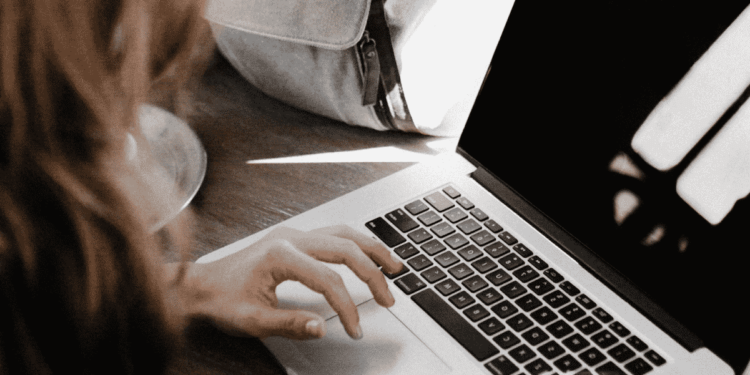 Students: 5 aid for young people in the Hauts-de-France region!