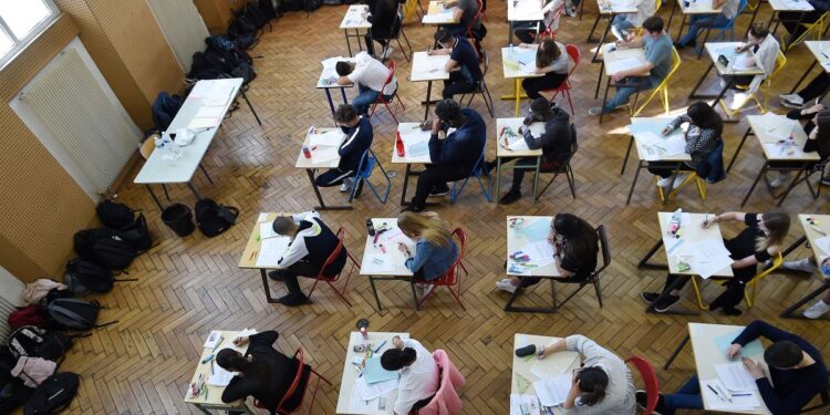 the final advice of two teachers before the philosophy test