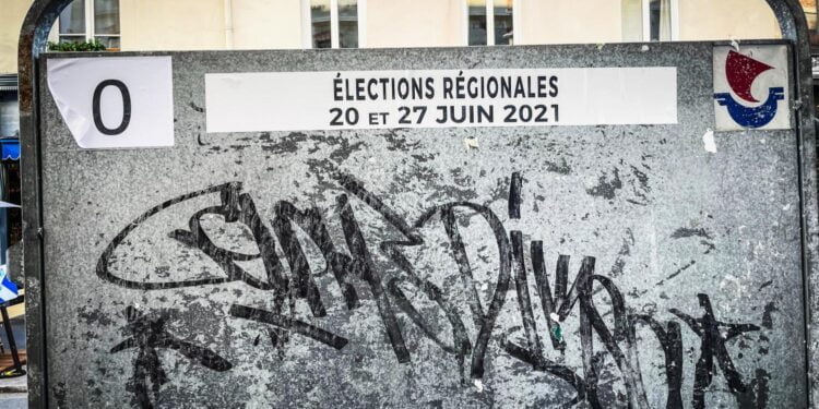 suivez le débat entre les principaux candidats