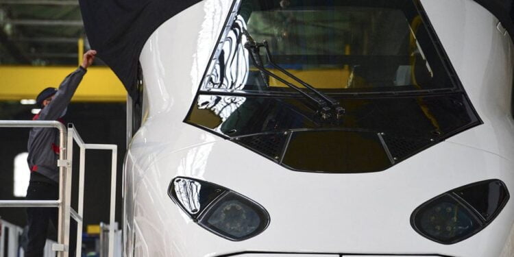 In the North, the rail industry must replace its aging workforce