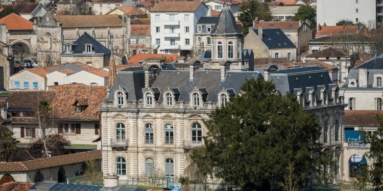 Airbnb dévoile un palmarès des villes moyennes les moins chères pour des séjours de longue durée