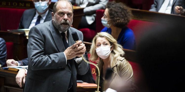 Les ” grands souvenirs ” d’Eric Dupond-Moretti, du tribunal de Perpignan aux vignes de Collioure