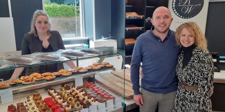 In Saint-Jacut-de-la-Mer, new bakers on the Grande Rue