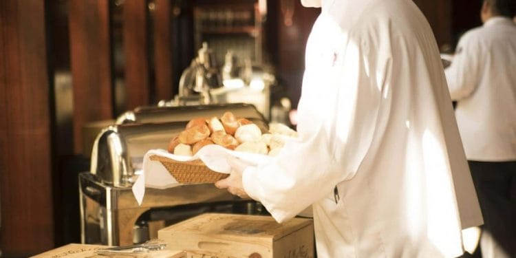 Housing for seasonal workers.  The Brittany Region is experimenting with the provision of two high school boarding schools