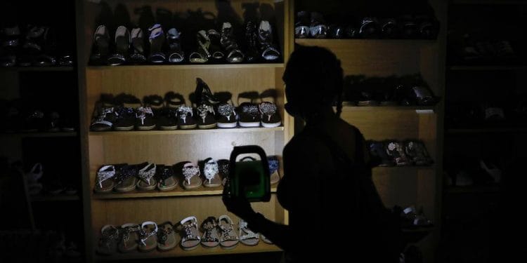 France – World |  South Africa: Power cuts shake small businesses