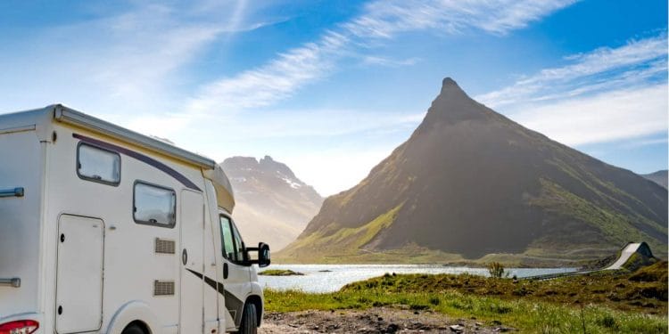 How much does it (really) cost to live a whole year in a motorhome?