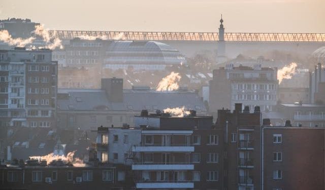 EU greenhouse gas emissions remain 4% below pre-pandemic levels