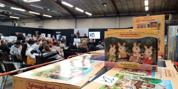 For Christmas, the La Poste group puts its lost parcels up for auction