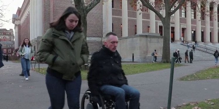 Telethon: a patient with myopathy researcher at Harvard