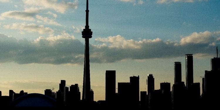 foreigners banned from buying homes until 2025