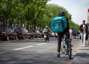 Uber, Deliveroo… MEPs validate a law to improve the fate of platform workers