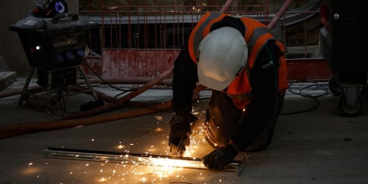 Employment stagnates in France