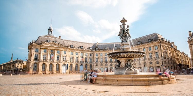 This is how much a 100 square meters costs in the most beautiful city in France, according to the British